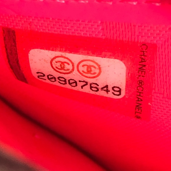 ❌SOLD❌  CHANEL CAMBON ZIPPY CHAIN WALLET - Picture 16 of 16